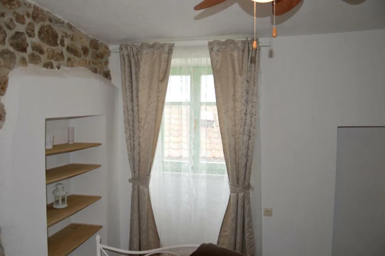 Andrijana Villa Vrbnik  Vrbnik (Primorje-Gorski Kotar)